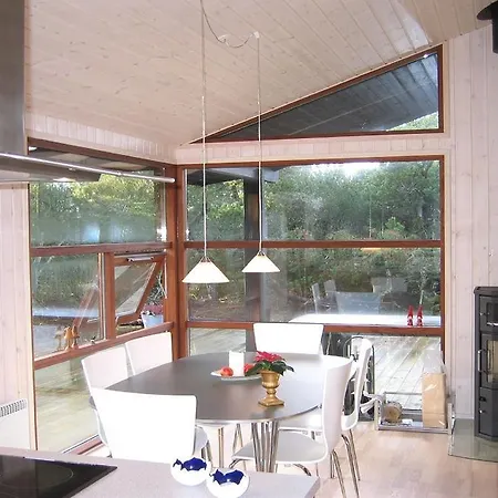 Three-bedroom Holiday Johansens 03 Holiday home *
